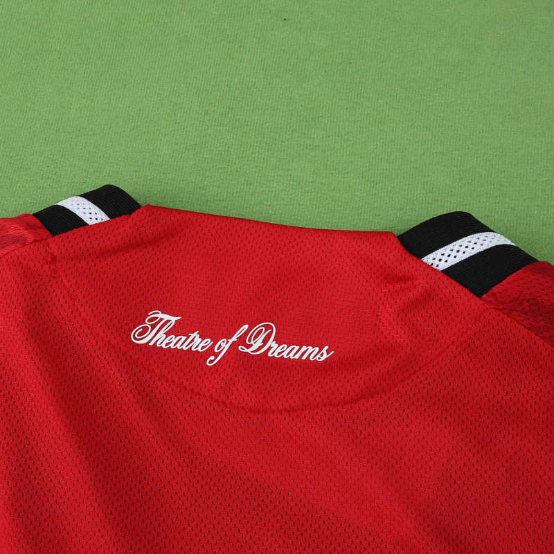 Manchester United Player Home Jersey 2025/26 - Long Sleeve