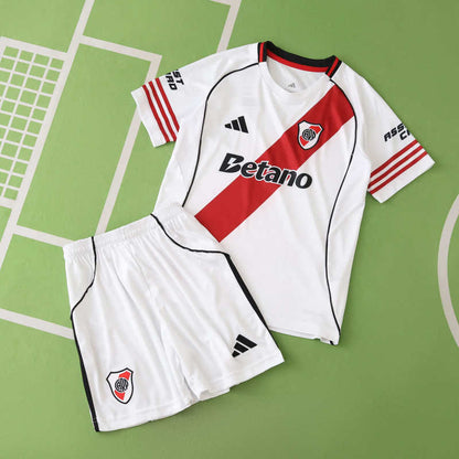 Home 25/26 Kids Kit