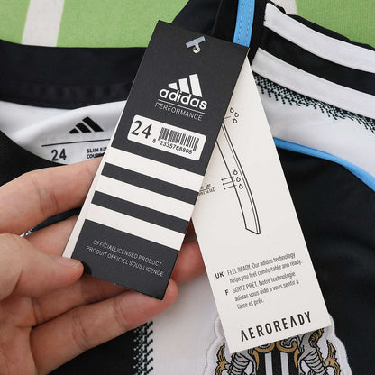 Home 25/26 Kids Kit