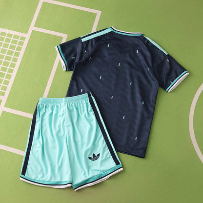 Away 26 Kids Kit
