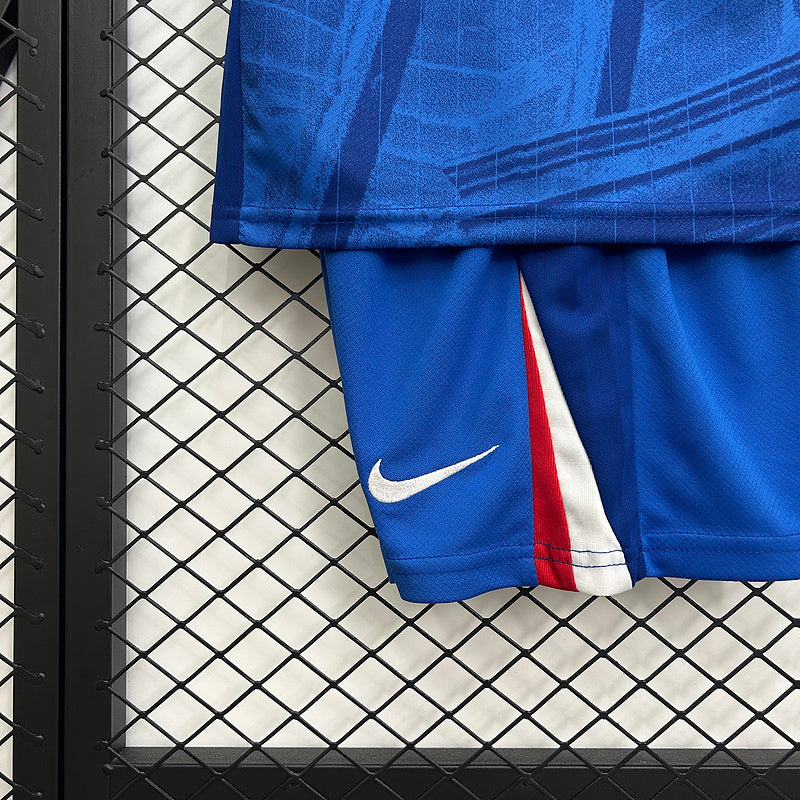 Kids Chelsea Home Kit 25/26 with World Champions 25 printing