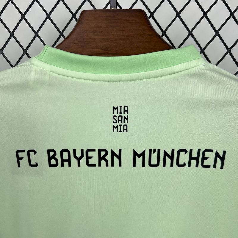 Kids Bayern Munich Jersey Goalkeeper 2025/26