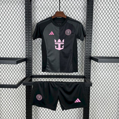 Away 25/26 Kids Kit