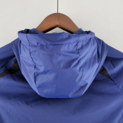 Windbreaker 25
