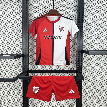 Third 25/26 Kids Kit