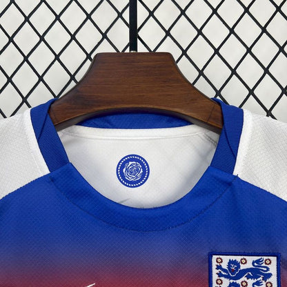 Home 25/26 Kids Kit