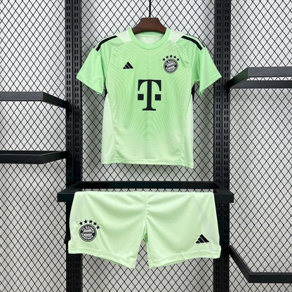 Goalkeeper 25/26 Kids Kit