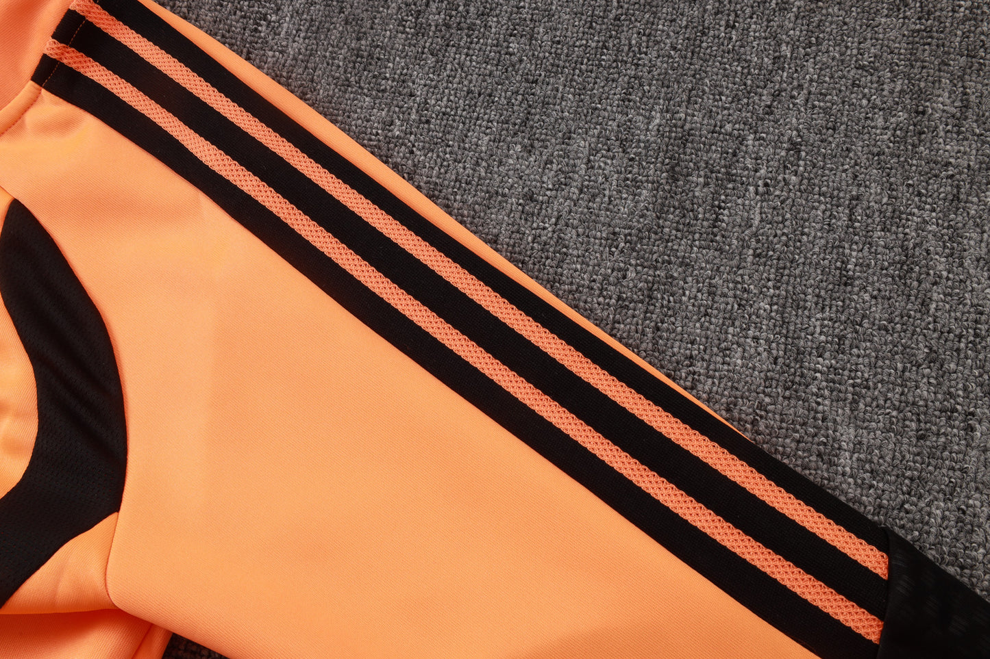Arsenal 2026/27 Full-Zip Tracksuit