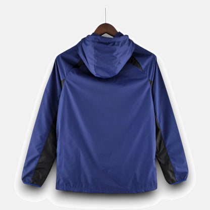 Windbreaker 25