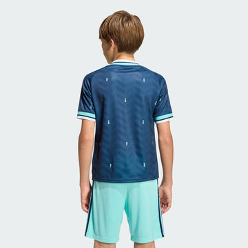 Away 26 Kids Kit