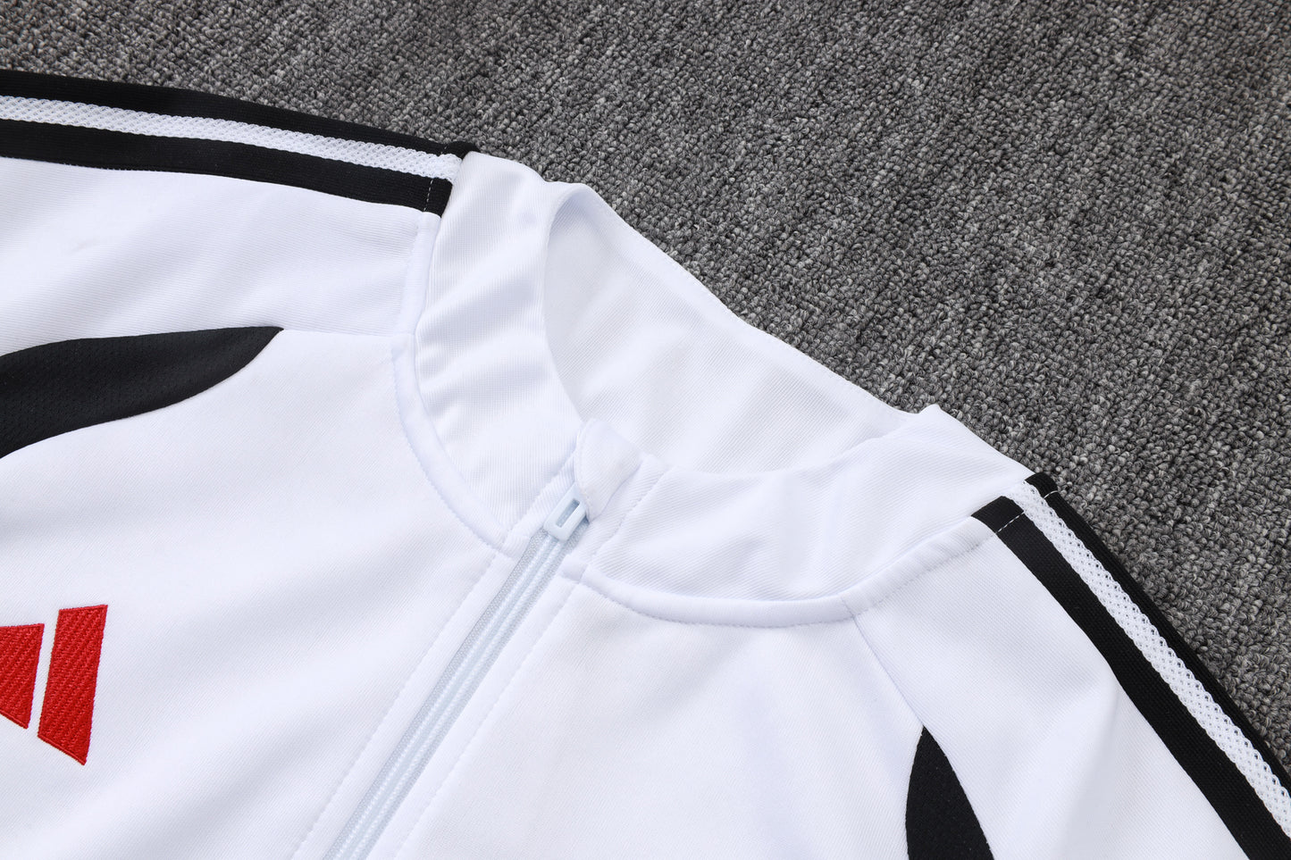 Liverpool 2026/27 Full -Zip TrackSuit