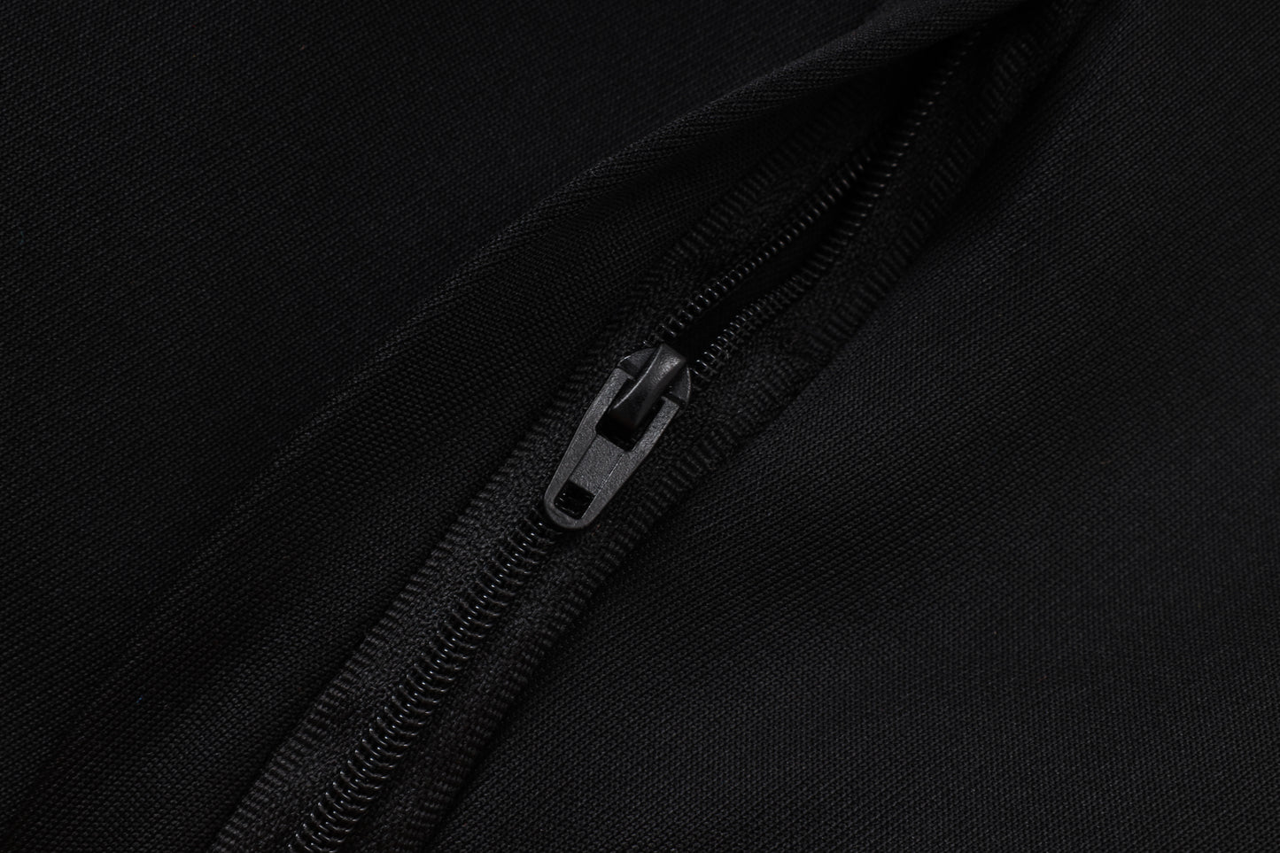 Arsenal 2026/27 Full-Zip Tracksuit