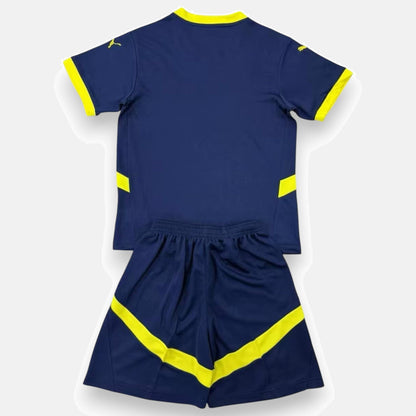 Fourth 24/25 Kids Kit
