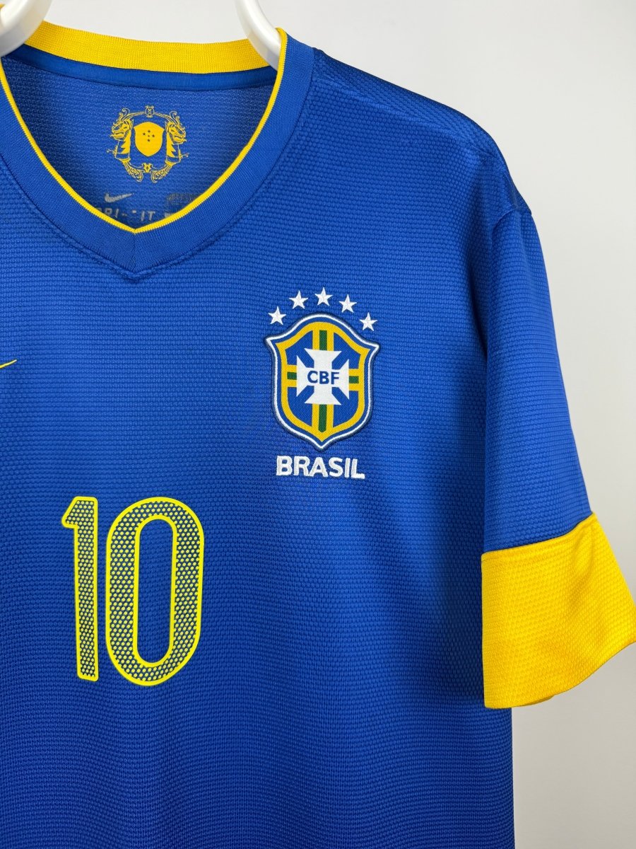 Ronaldinho - Brazil 2012 Away Shirt 🇧🇷
