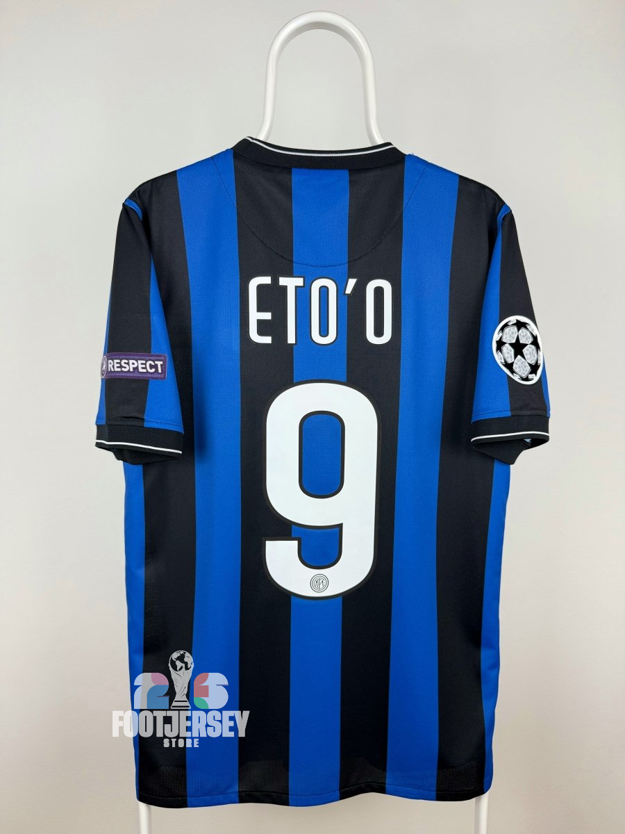 Samuel Eto'o - Inter 2009/10 home shirt 🇨🇲